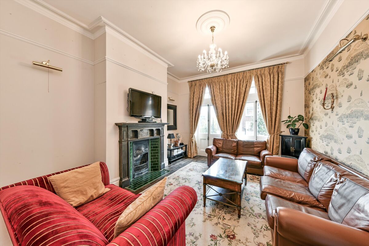 flat for sale in Fitzjames Avenue, London, W14 KEN012006493 Knight