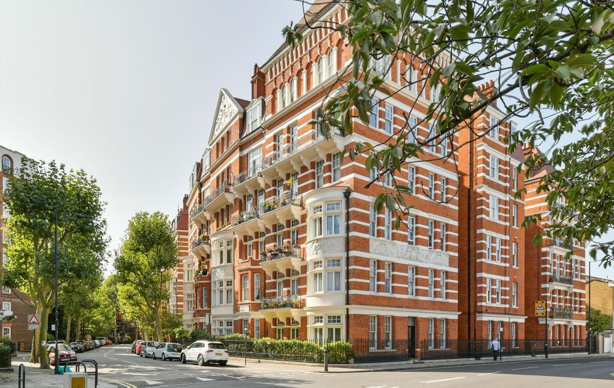 flat for sale in Fitzjames Avenue, London, W14 KEN012006493 Knight