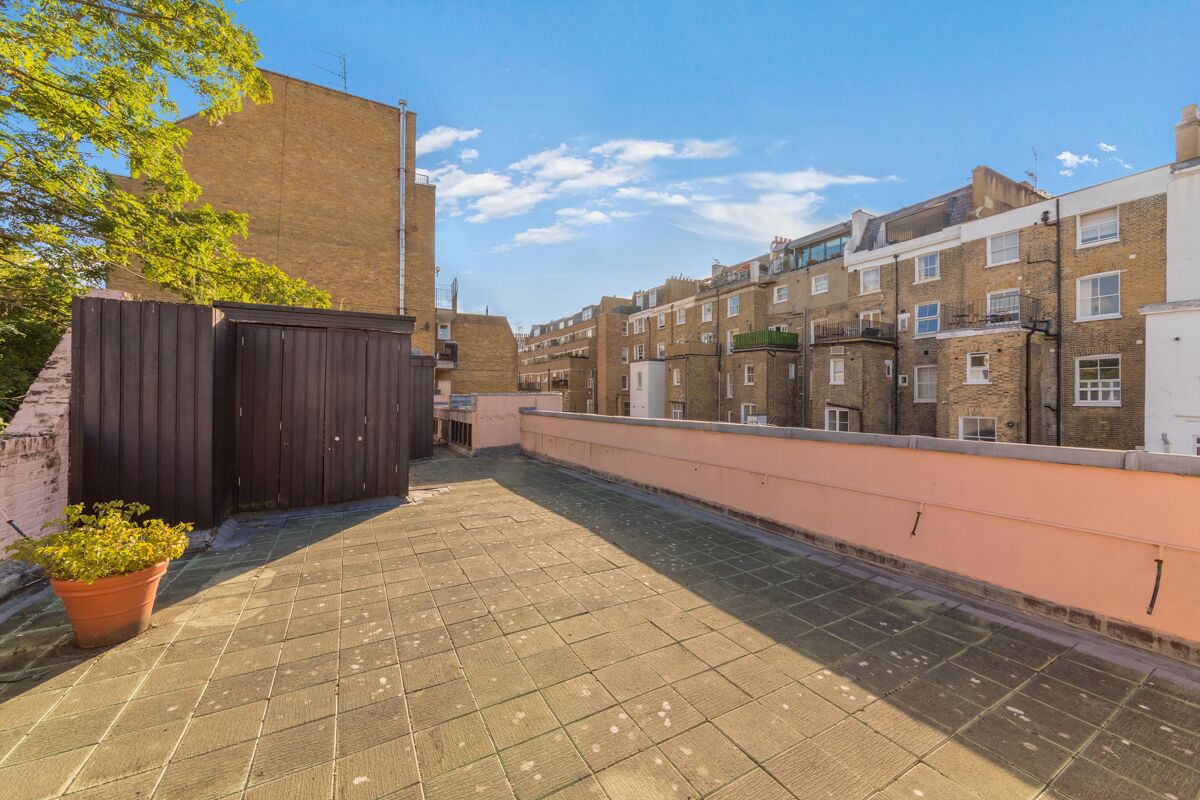 house for sale in Craven Hill Mews, Bayswater, London, W2