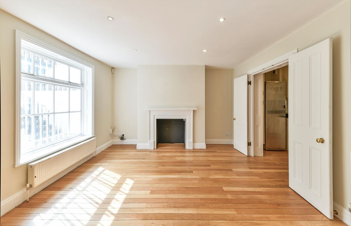 house for sale in Bedford Gardens, Kensington, London, W8