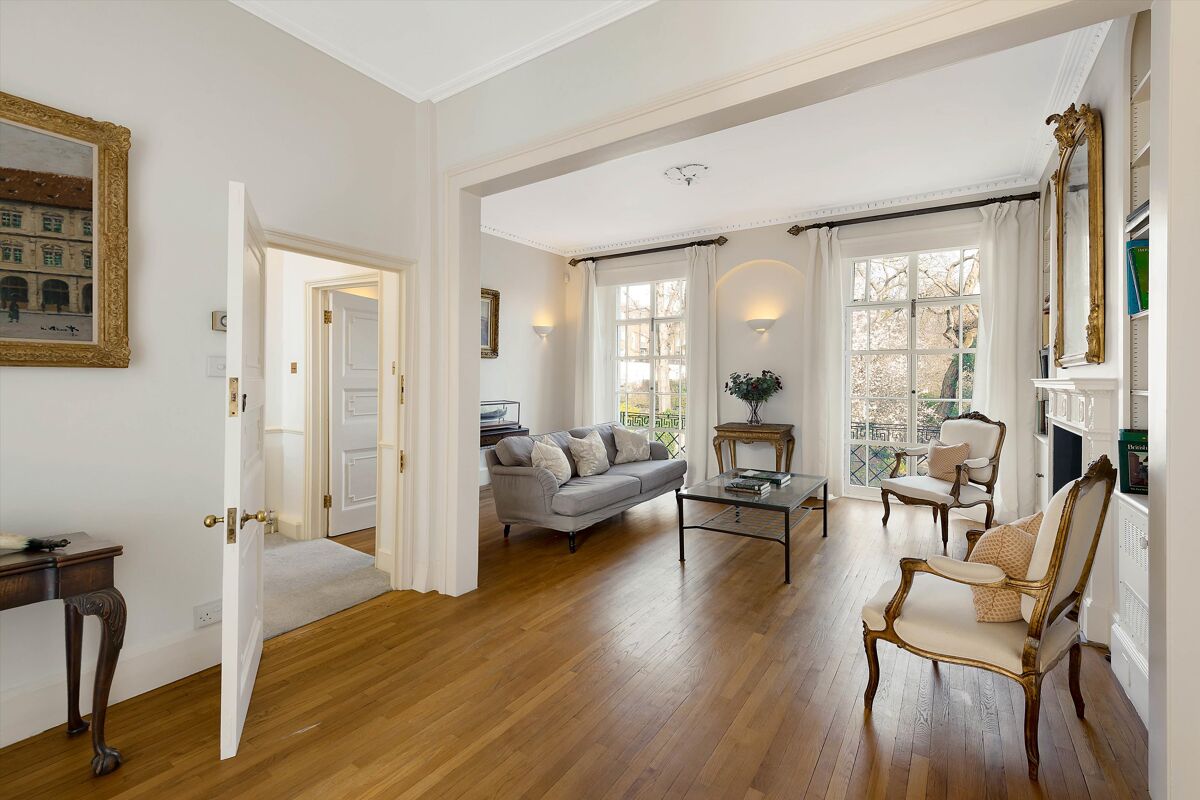 house for sale in Edwardes Square, London, W8 KEN012091401 Knight Frank