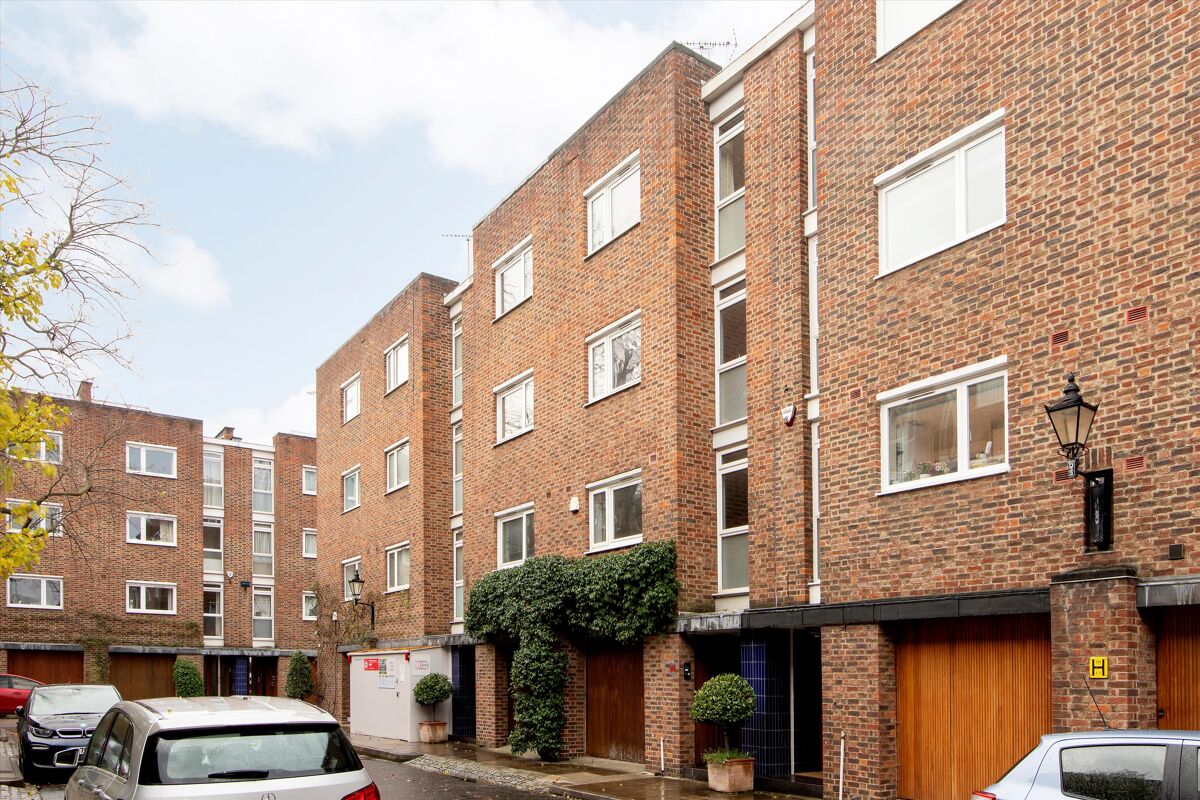 house for sale in Woodsford Square, London, W14 KEN012185959 Knight
