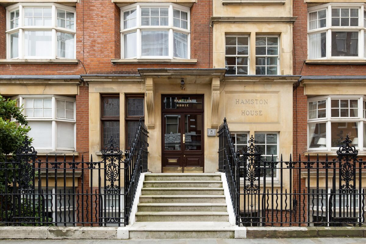 flat for sale in Hamston House, London, W8 KEN012202594 Knight Frank