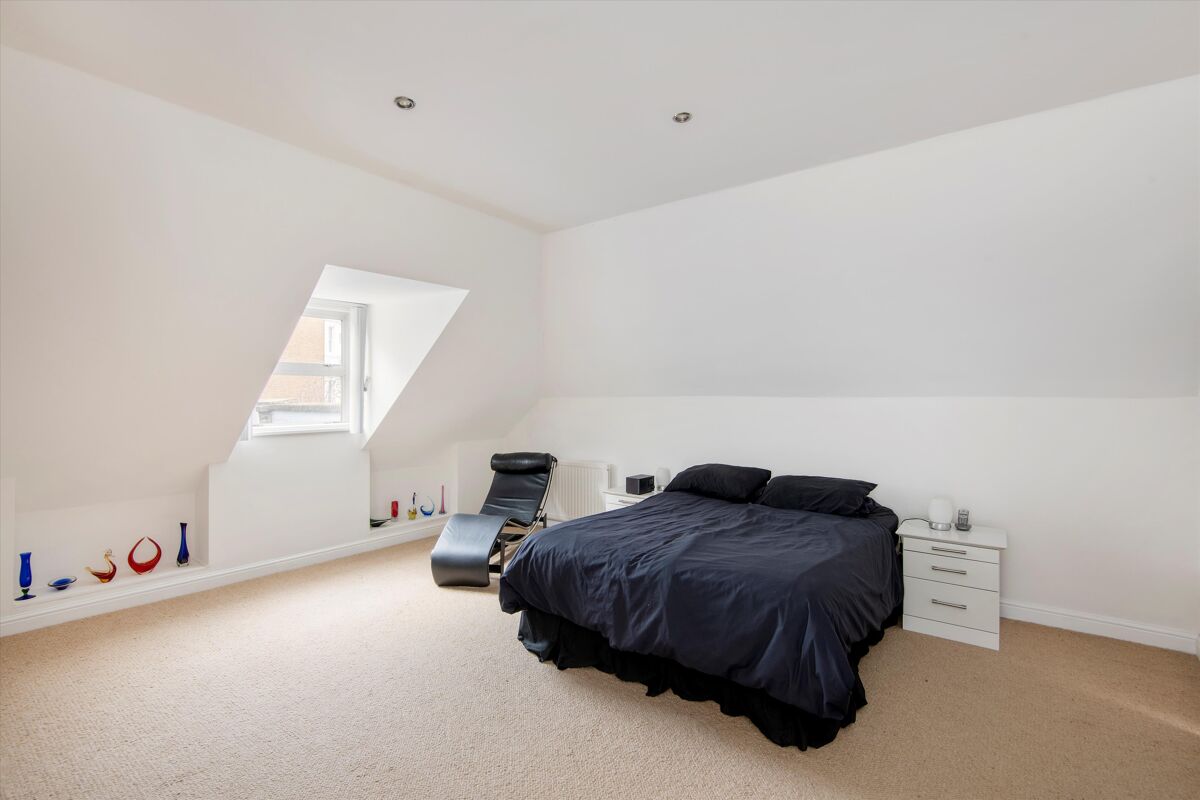 house for sale in Cornwall Gardens Walk, London, SW7 - ken012214804 ...