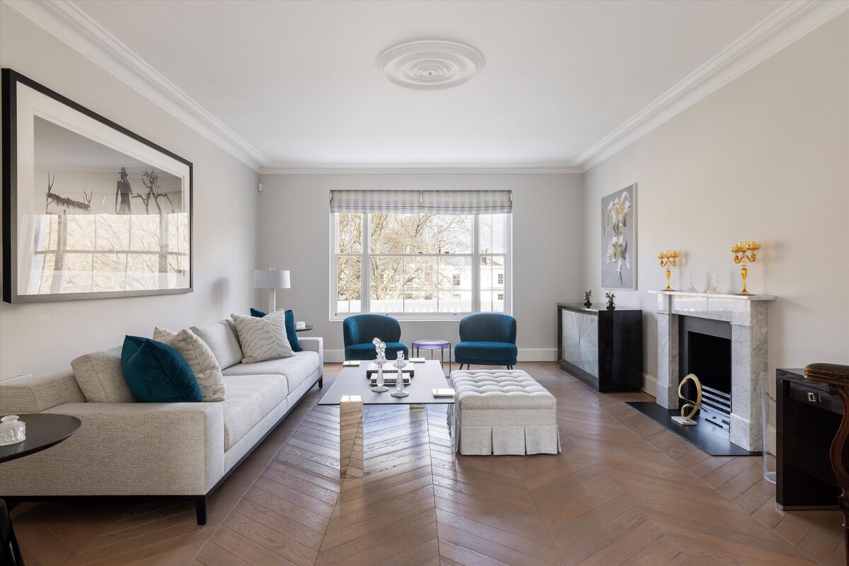 flat for sale in Holland Park, London, W11 KEN012285796 Knight Frank