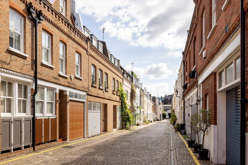 Image of Adam and Eve Mews, London, W8.