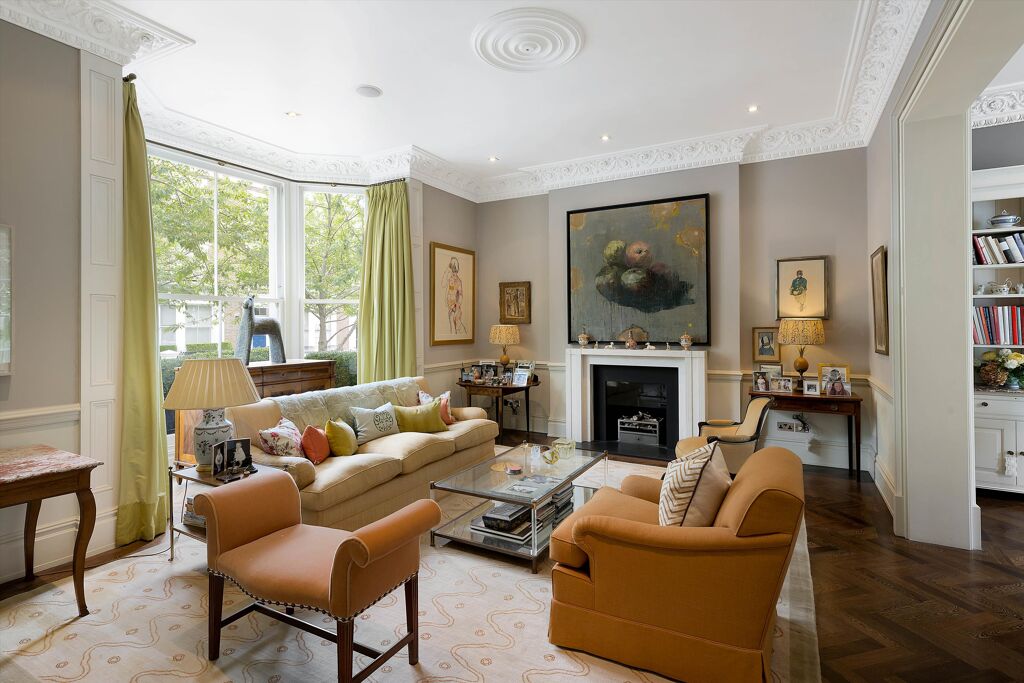 Image of Upper Addison Gardens, Holland Park, London, W14