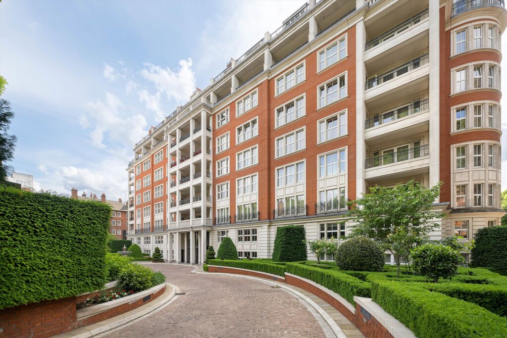 Image of Palace Green, London, W8