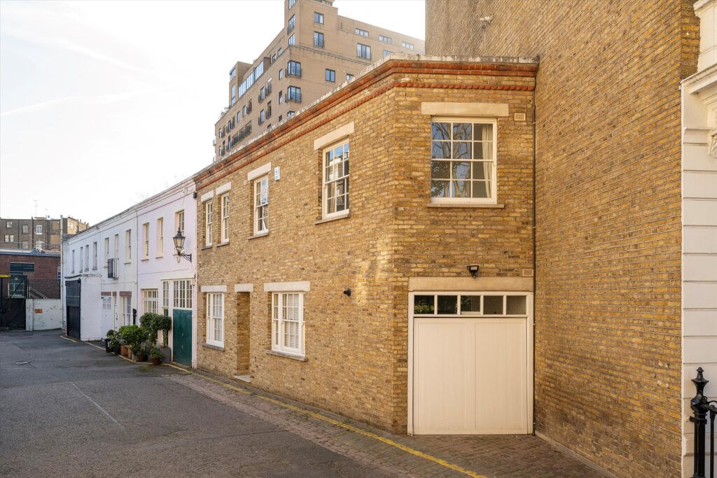 Image of Lexham Gardens Mews, London, W8