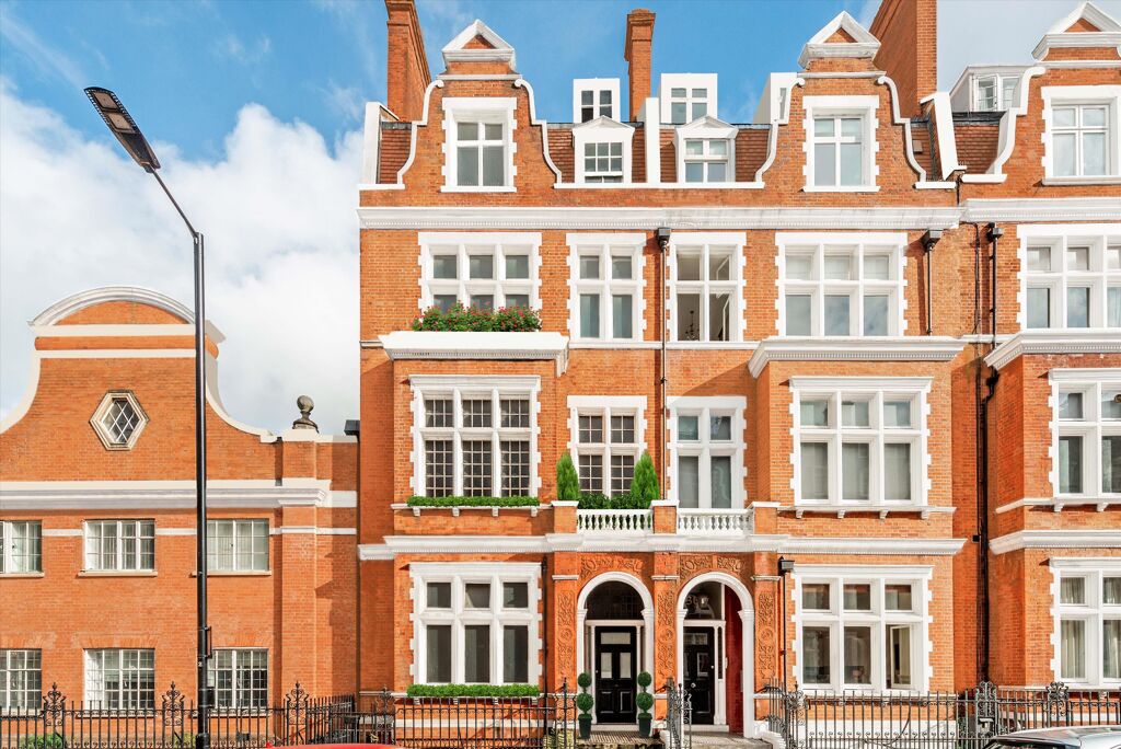 Image of Palace Court, London, W2