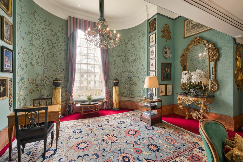 Image of Academy Gardens, Duchess of Bedfords Walk, London, W8