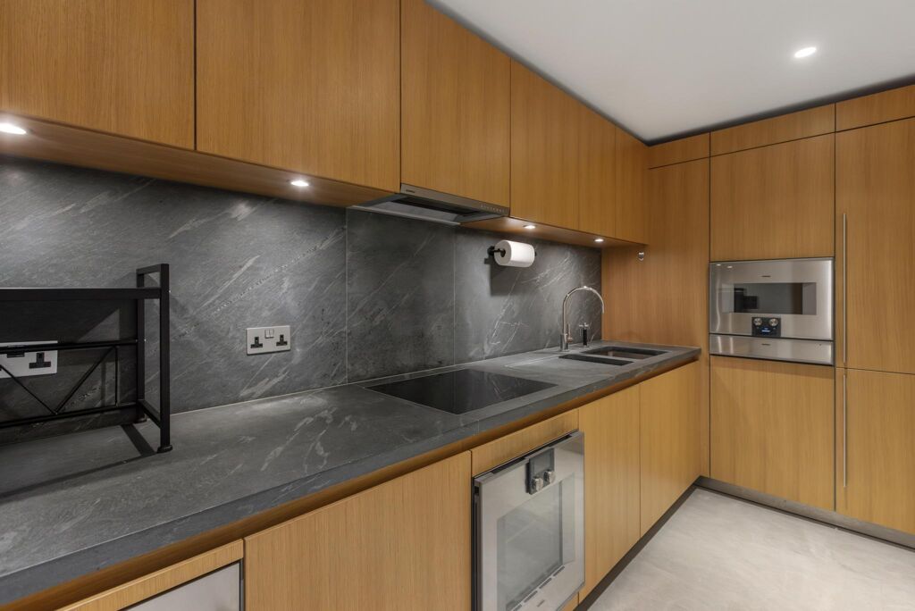 Image of Kensington Road, London W8
