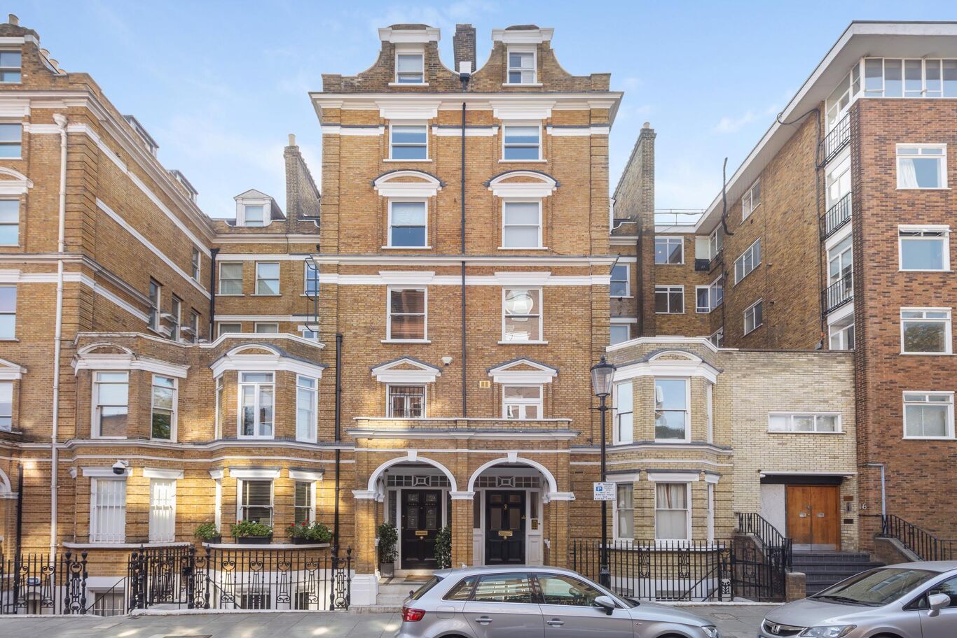 Image of Airlie Gardens, London W8