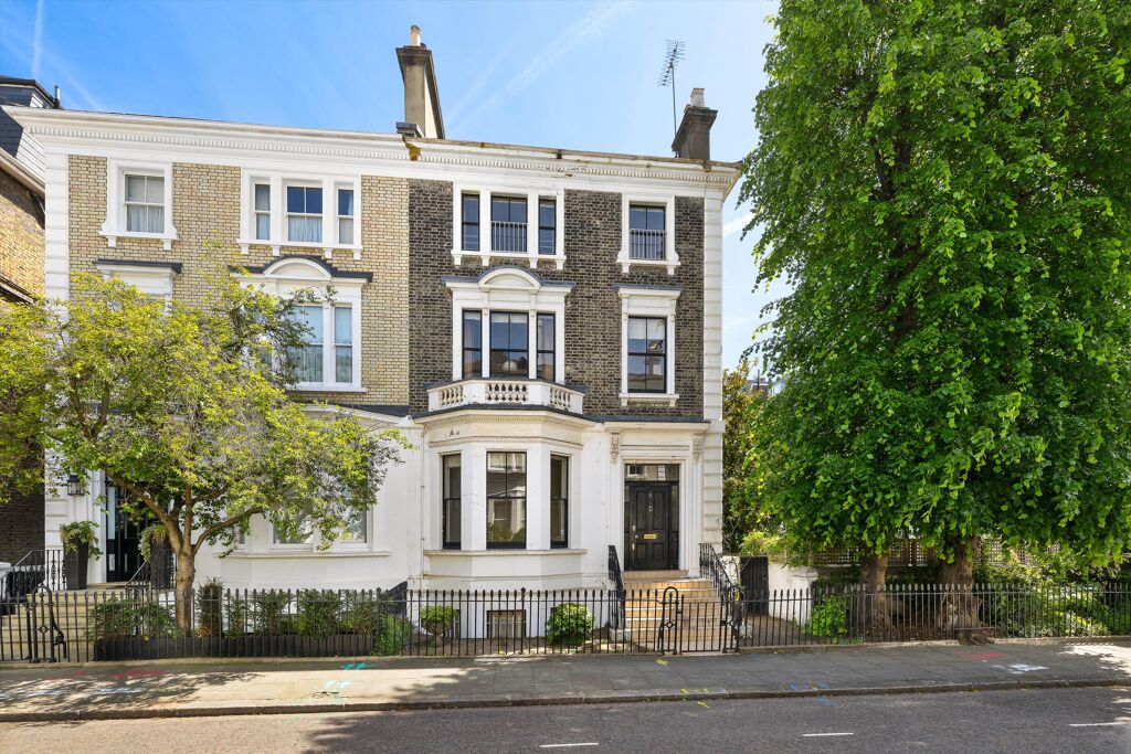 Image of Essex Villas, London W8