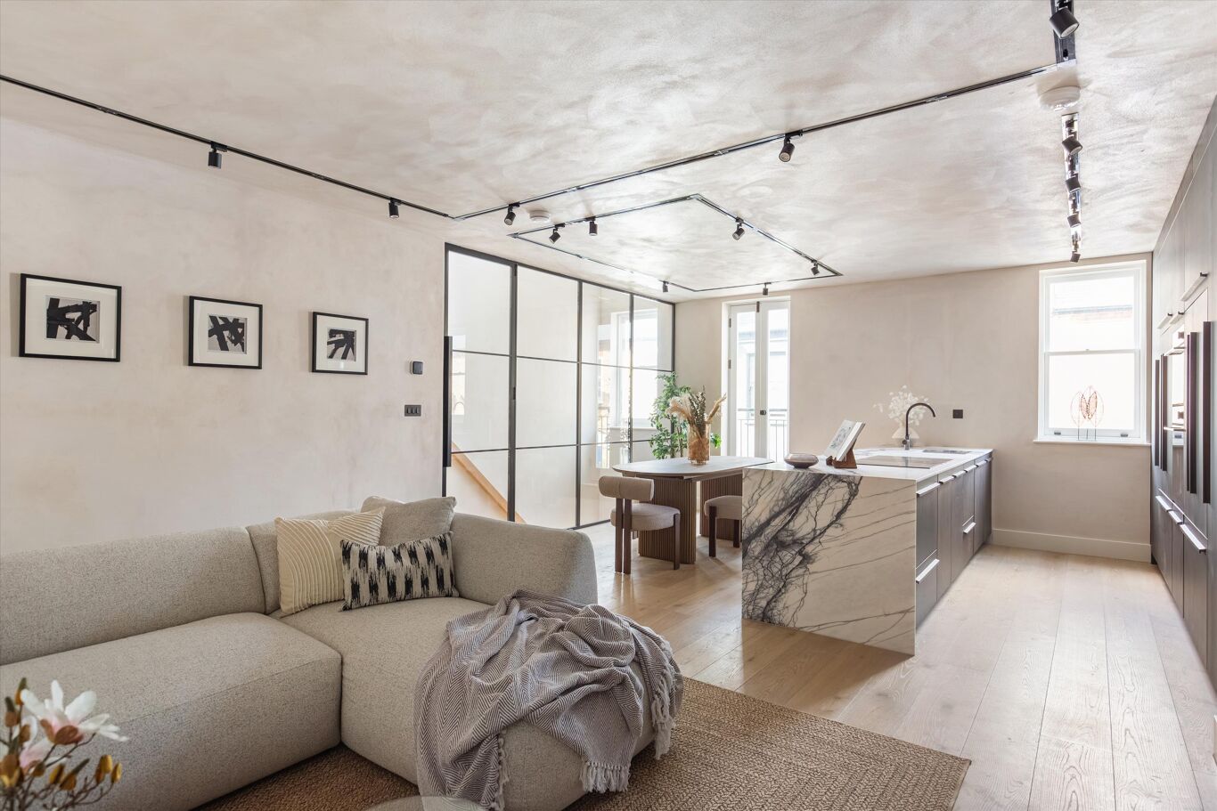 Image of Russell Gardens Mews, London W14