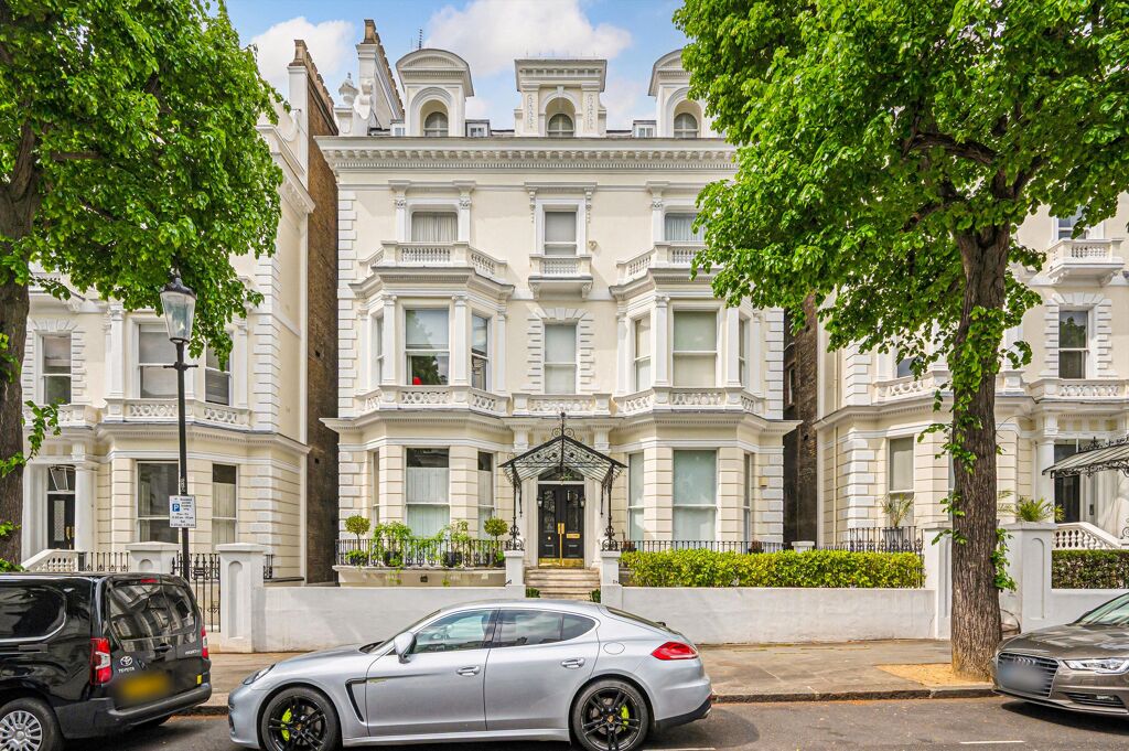 Image of Holland Park, London W11