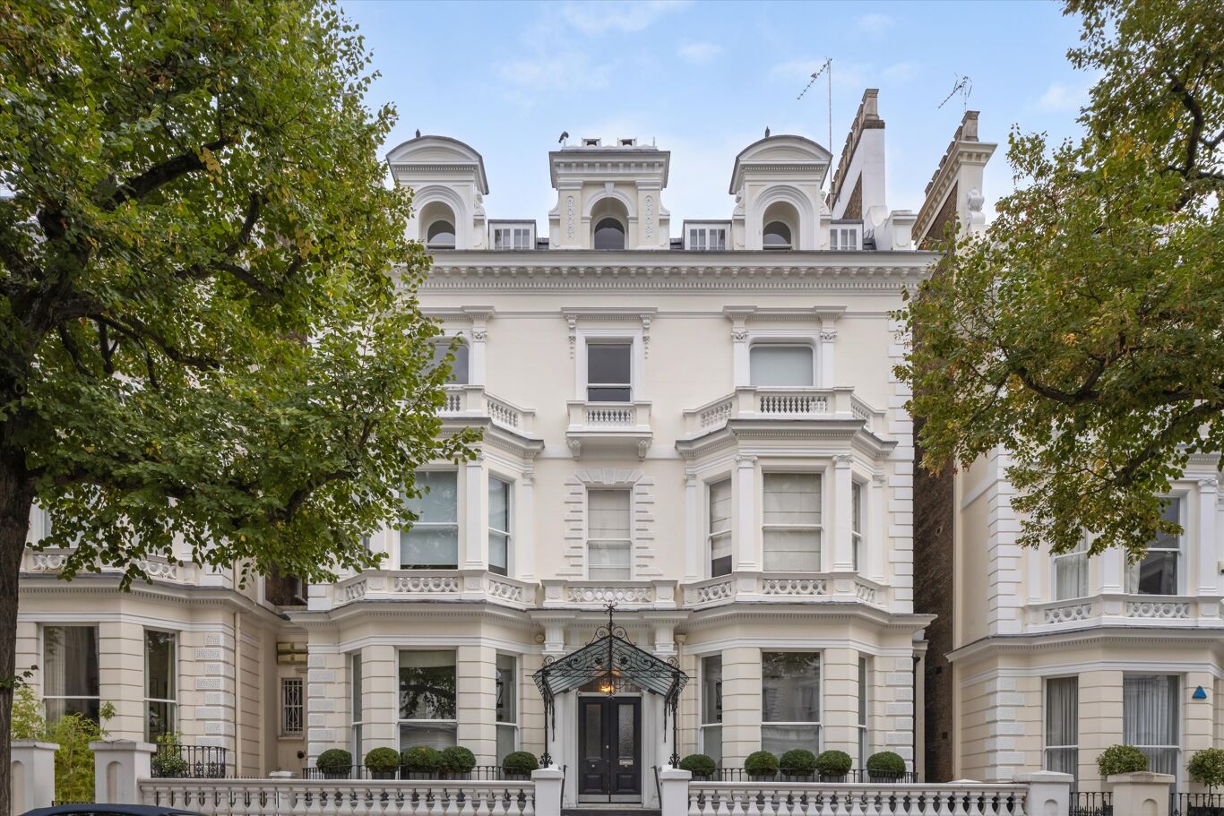 Image of Holland Park, London W11