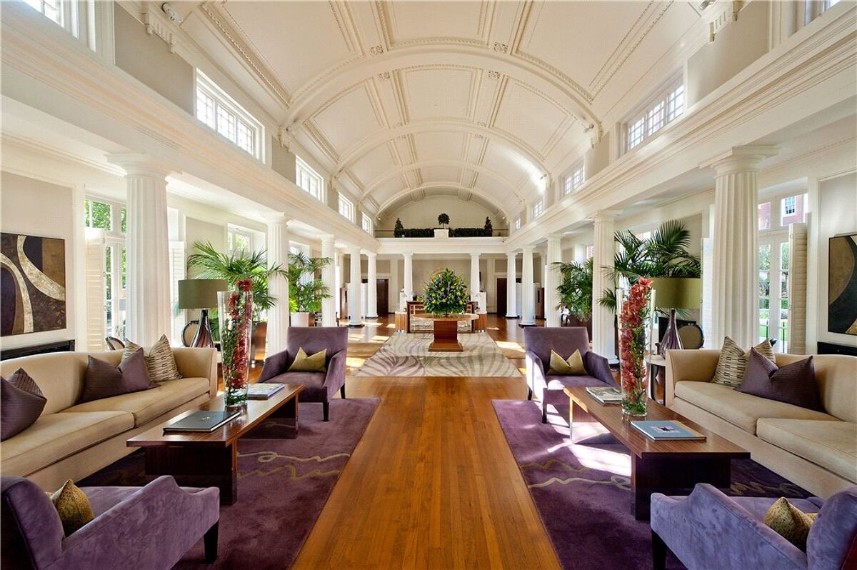 flat for sale in Academy Gardens, Duchess Of Bedfords Walk, Kensington