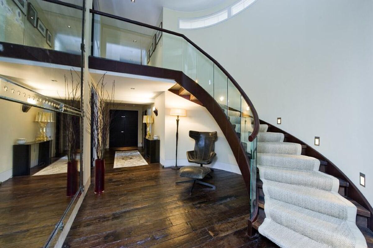 flat for sale in Academy Gardens, Duchess Of Bedfords Walk, Kensington