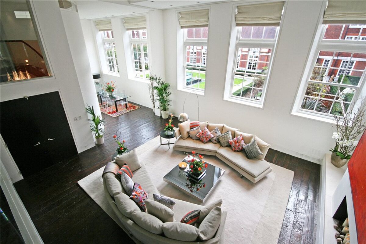 flat for sale in Academy Gardens, Duchess Of Bedfords Walk, Kensington