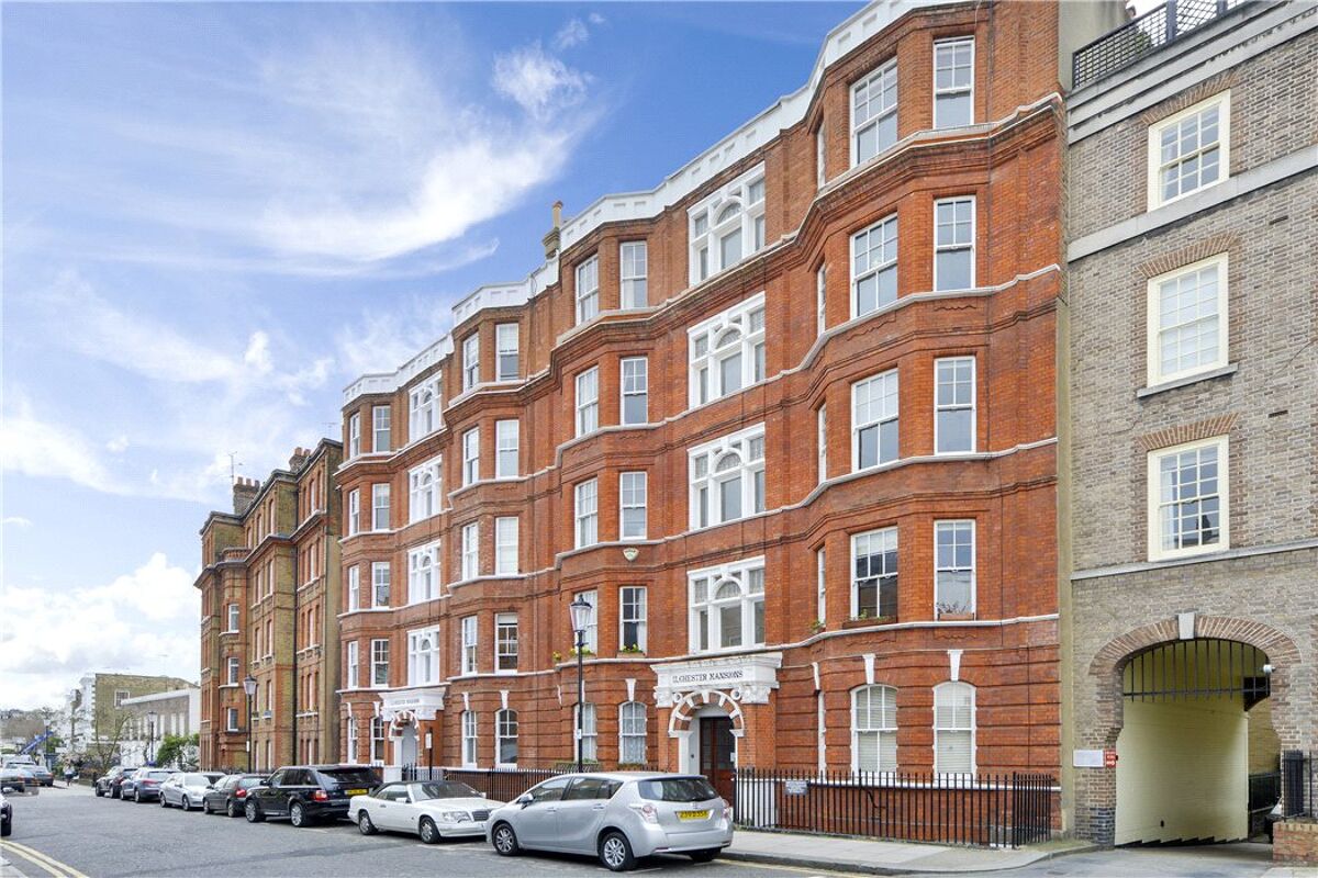 flat for sale in Ilchester Mansions, Abingdon Road, Kensington, London