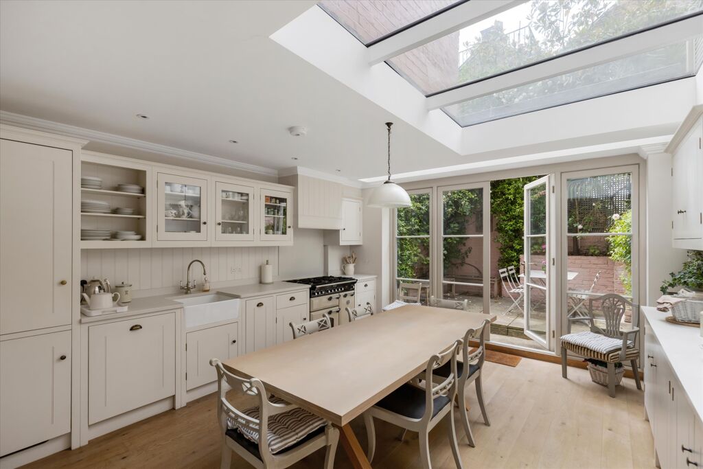 Image of Kensington Place, London, W8