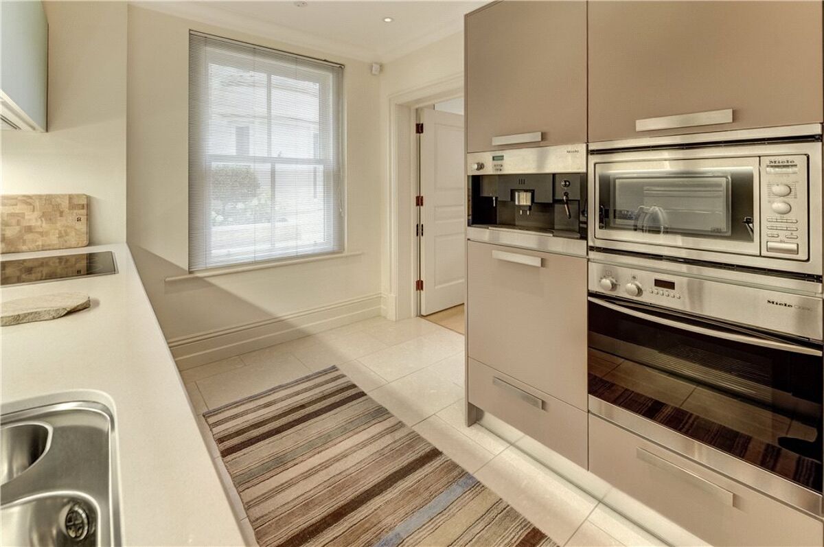 flat for sale in Square, Kensington, London, W8 KEN140079 Knight Frank