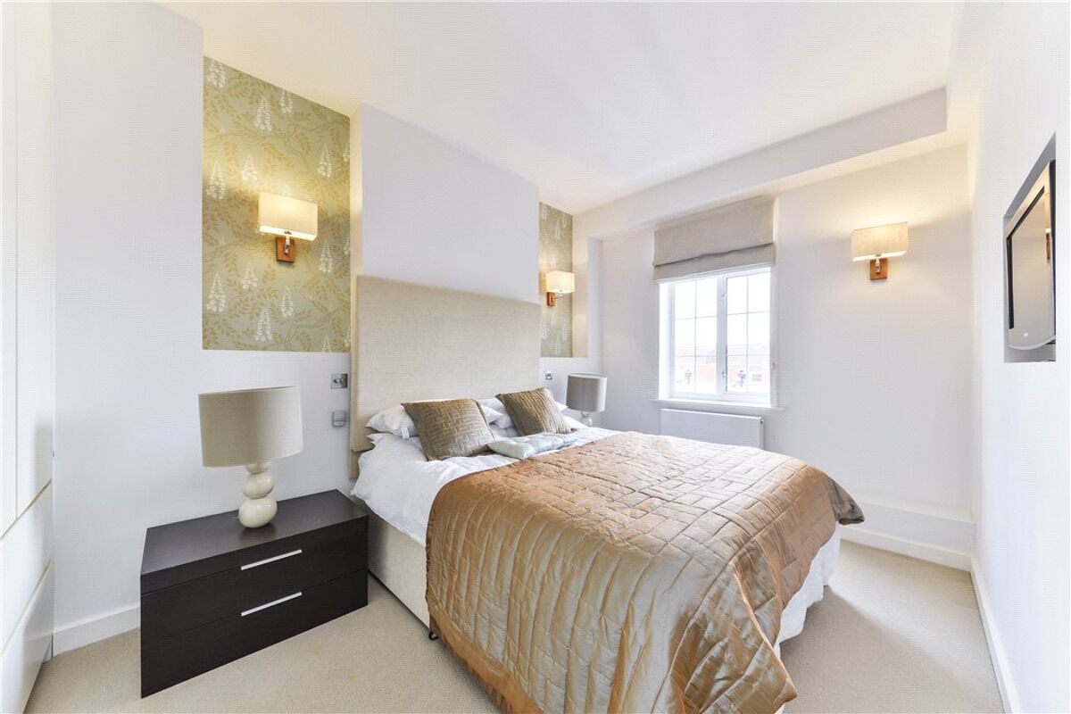 flat for sale in Duchess of Bedford House, Duchess of Bedfords Walk