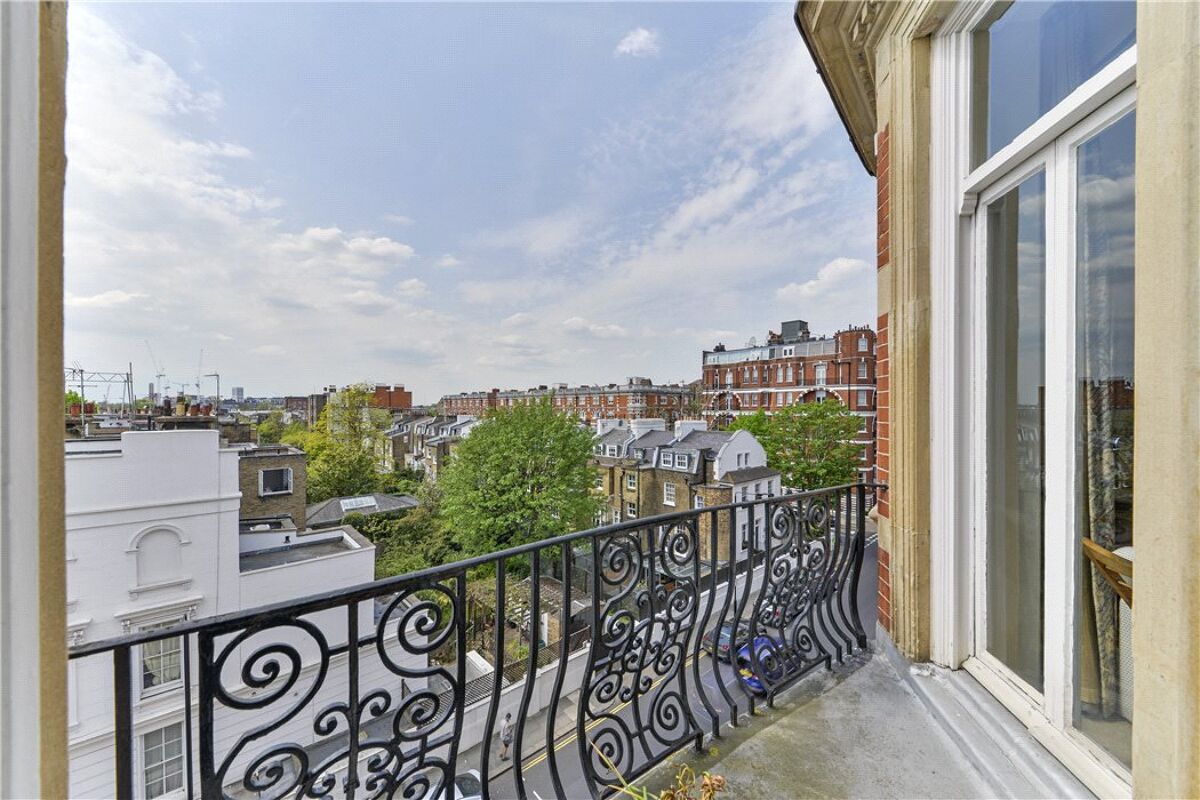 flat for sale in Falkland House, Marloes Road, Kensington, London, W8