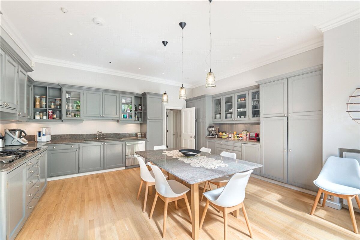 house for sale in Palace Gardens Terrace, Kensington, London, W8