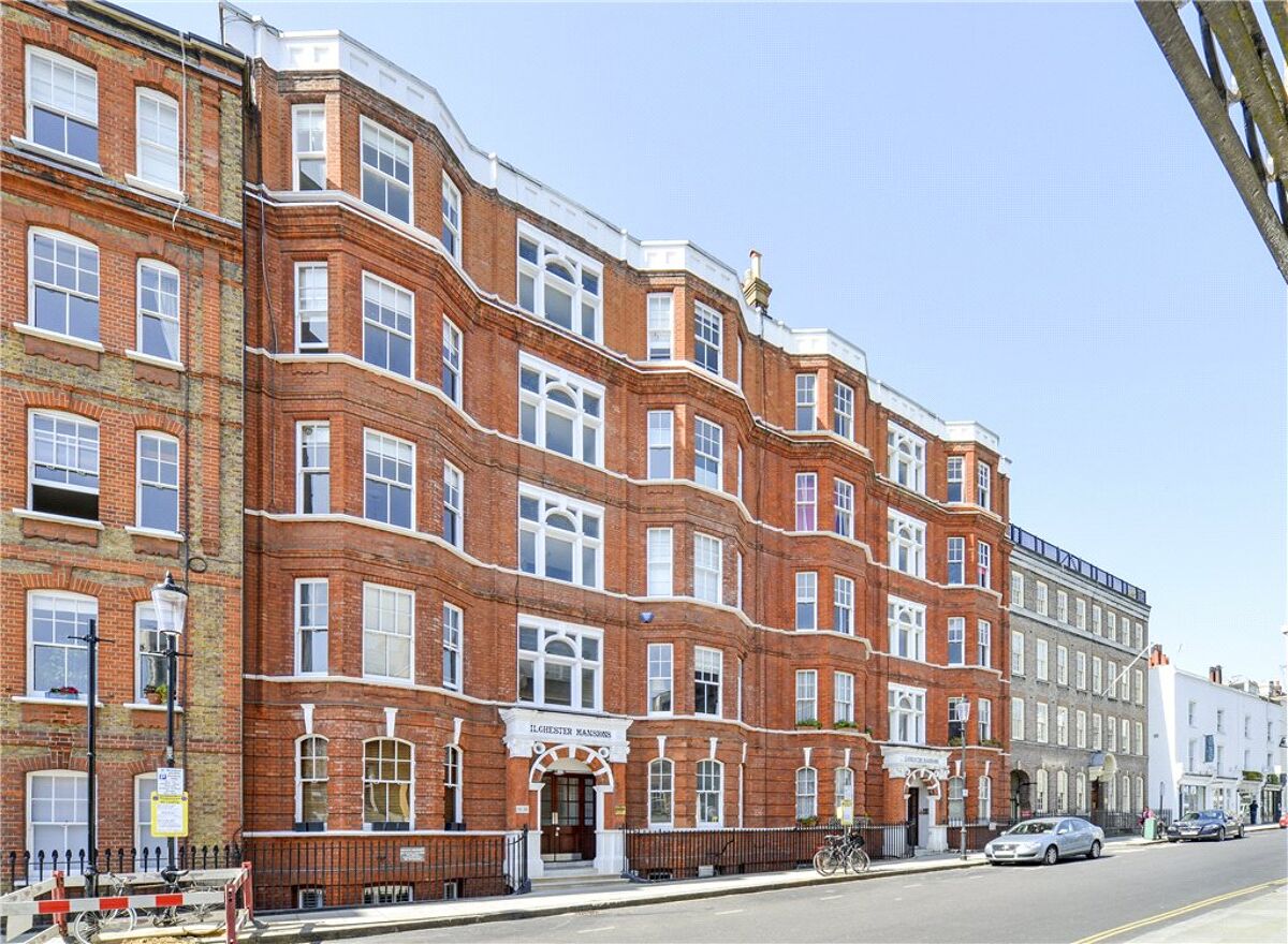 flat for sale in Ilchester Mansions, Abingdon Road, Kensington, London