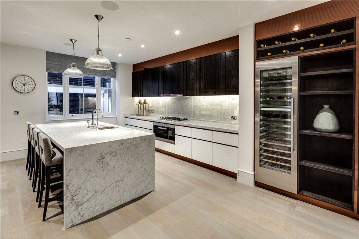 house for sale in Argyll Road, Kensington, London, W8 KEN160165