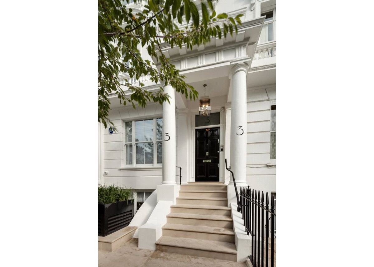 house for sale in Argyll Road, Kensington, London, W8 KEN160165