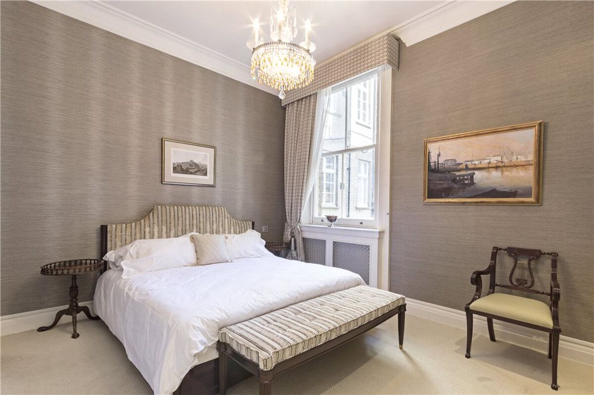 flat for sale in De Vere Gardens, Kensington, London, W8 - KEN160178 ...