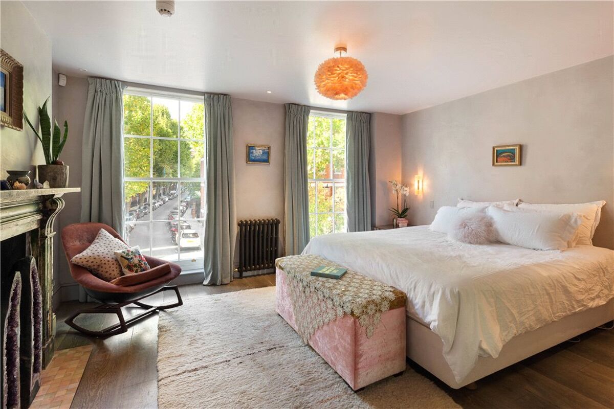 house for sale in Abingdon Villas, Kensington, London, W8 KEN170158