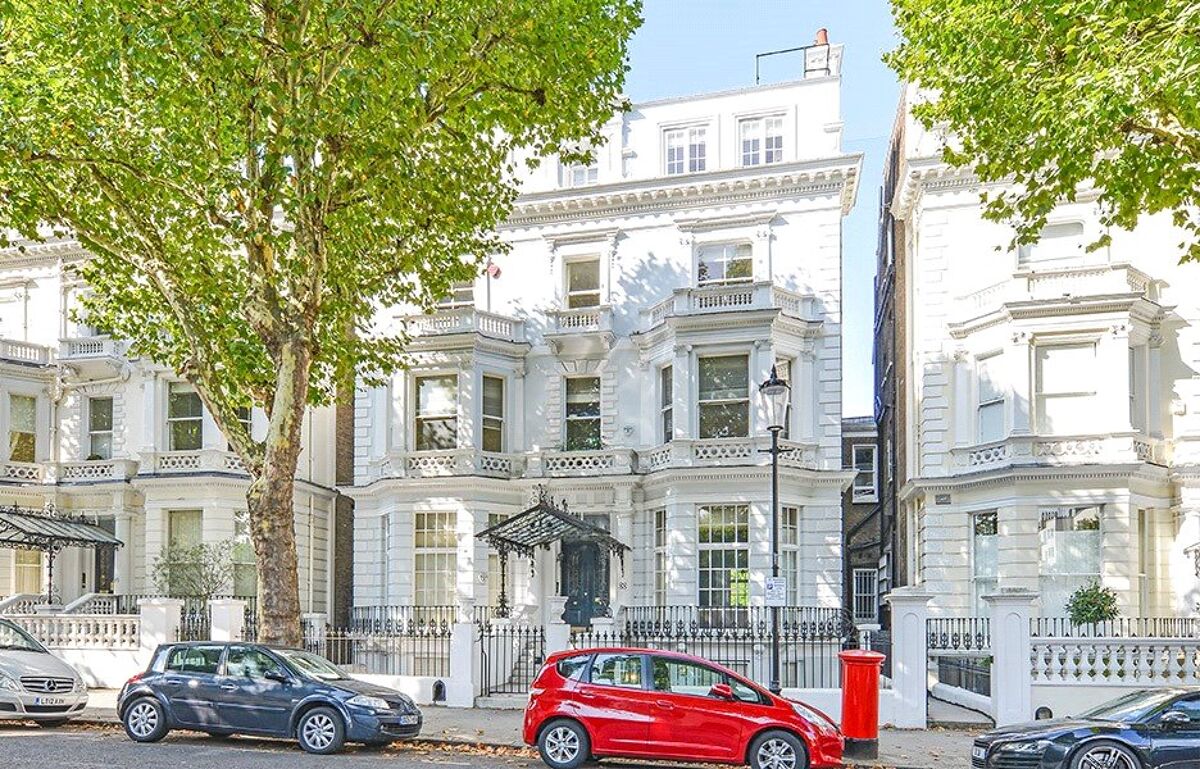 flat for sale in Holland Park, London, W11 KEN180100 Knight Frank