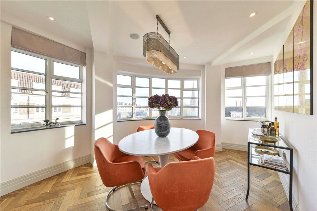 Property for sale Winchester Court, Vicarage Gate, London, W8