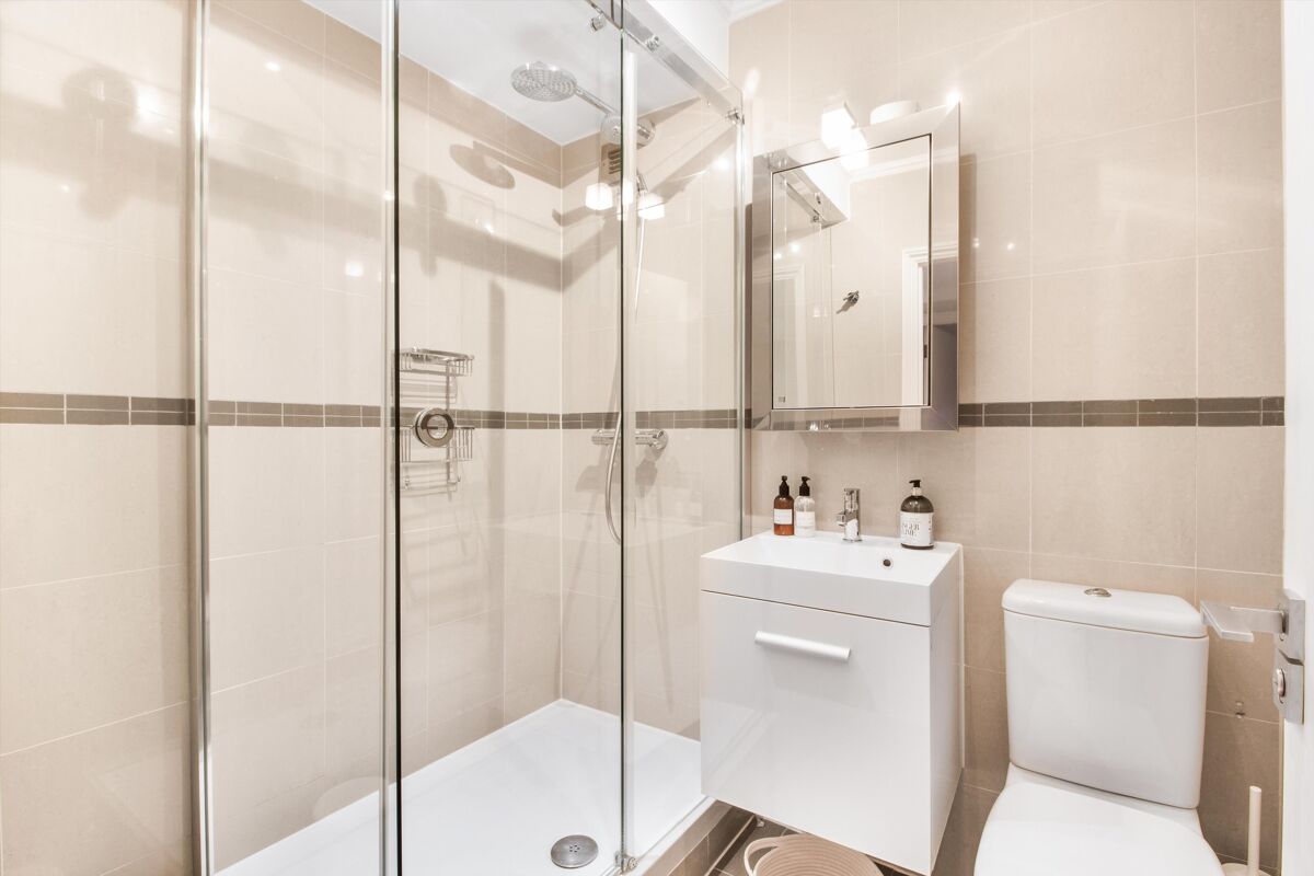 flat to rent in Serlby Court, Somerset Square, London, W14 ...