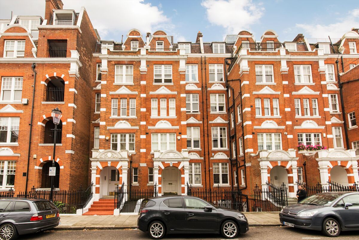 flat to rent in Sheffield Terrace, London, W8 KEQ012064287 Knight Frank