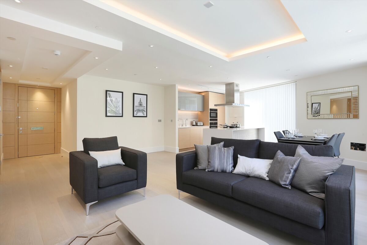 flat to rent in Benson House, 4 Radnor Terrace, Holland Park, London