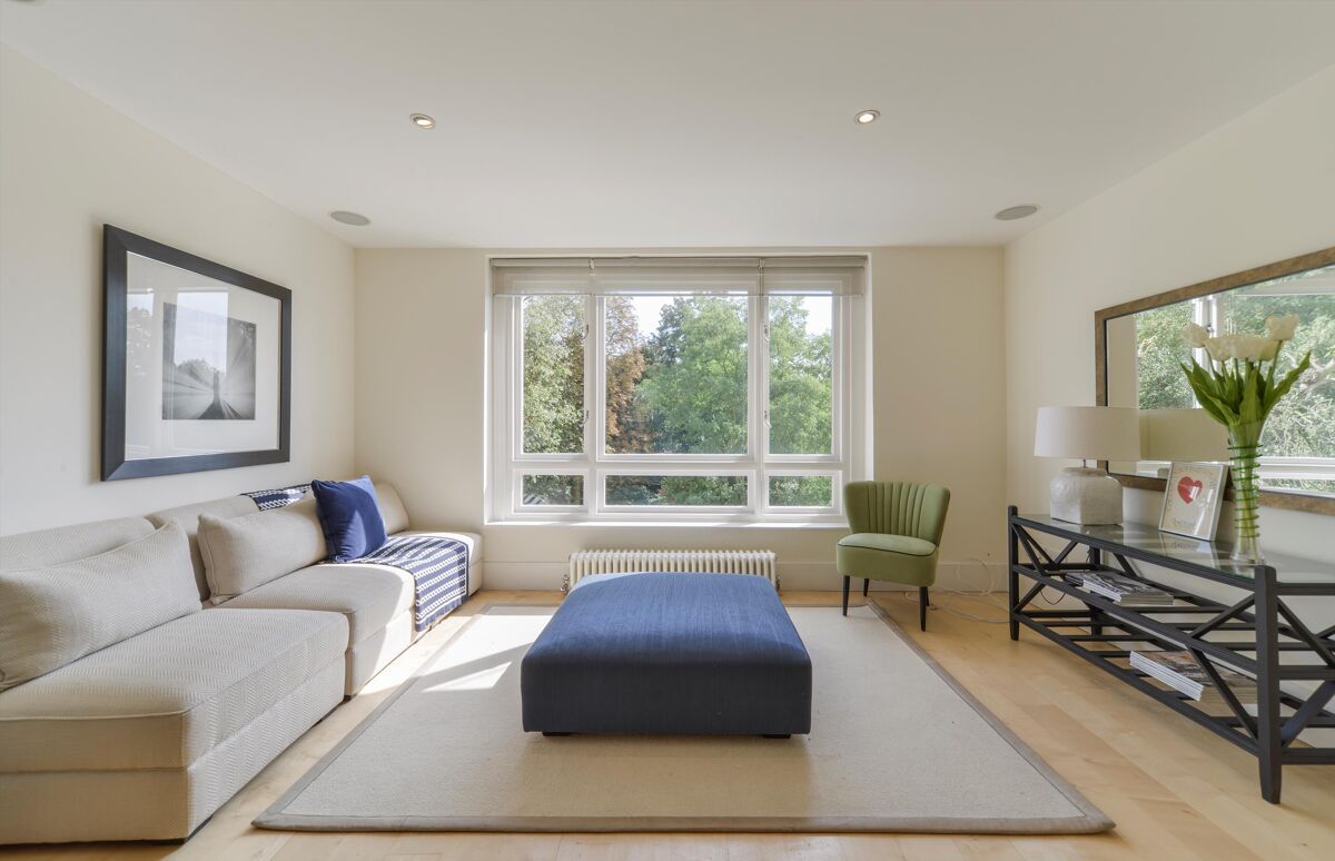 flat to rent in Holland Park, Holland Park, London, W11 KEQ012238145