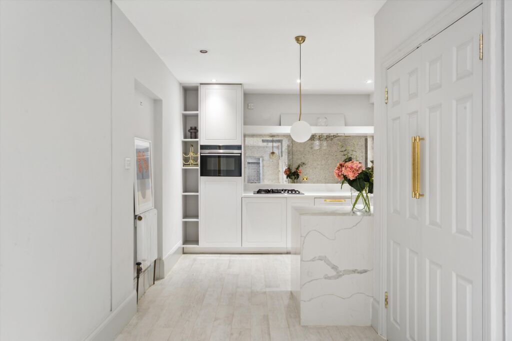 Image of Strathmore Gardens, London, W8