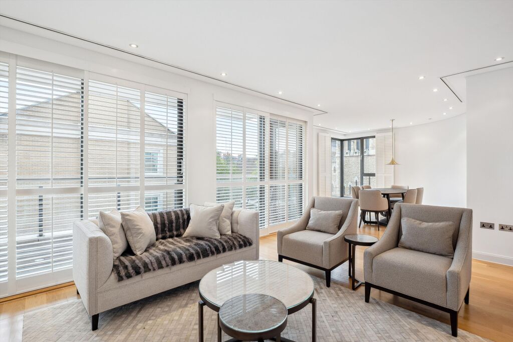 Image of Wycombe Square, London, W8