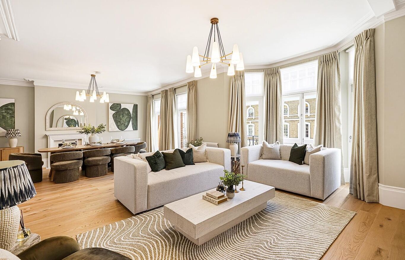Image of Gloucester Road, South Kensington, London SW7