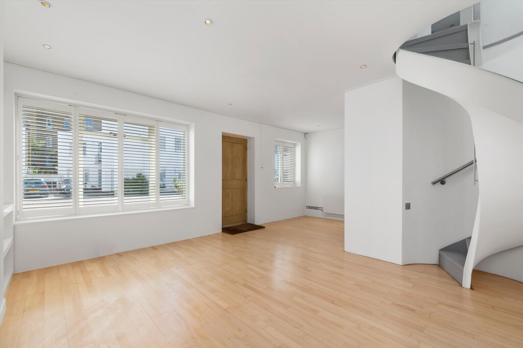 Image of Campden House Close, Kensington, London W8