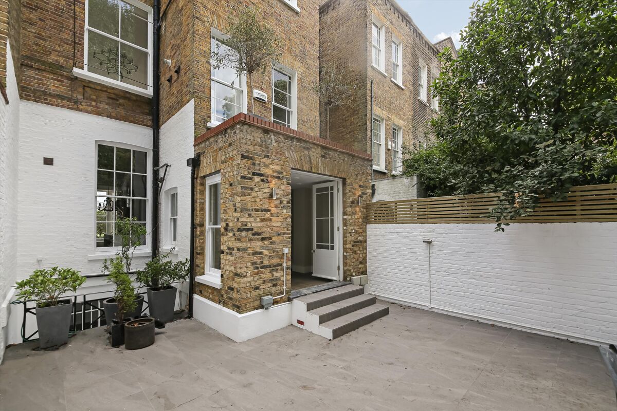 house to rent in Kensington Gate, Kensington, London, W8 KEQ212816 Knight Frank