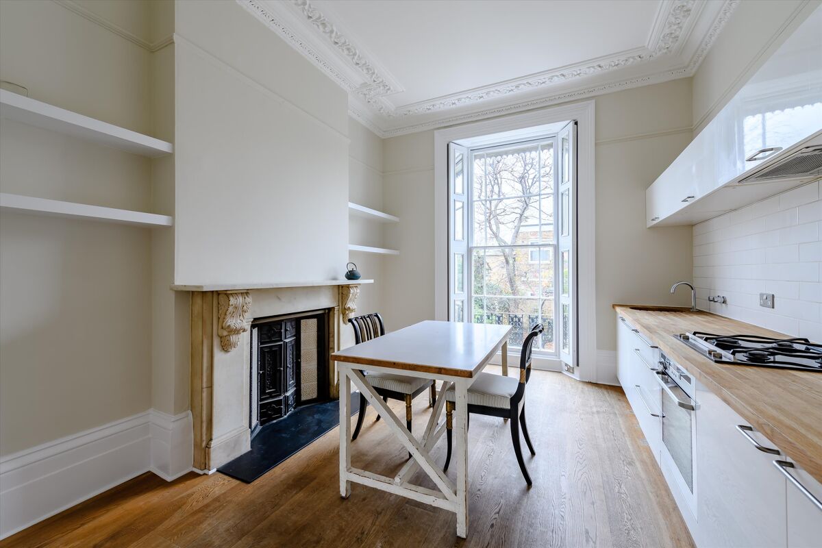 flat to rent in Camden Square, London, NW1 KGQ012001376 Knight Frank