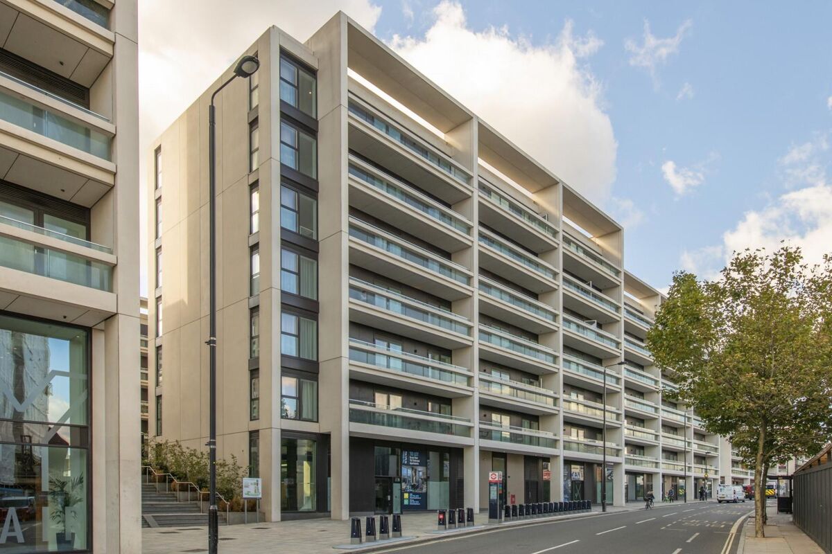 flat to rent in York Way, London, England, N7 KGQ012001983 Knight Frank