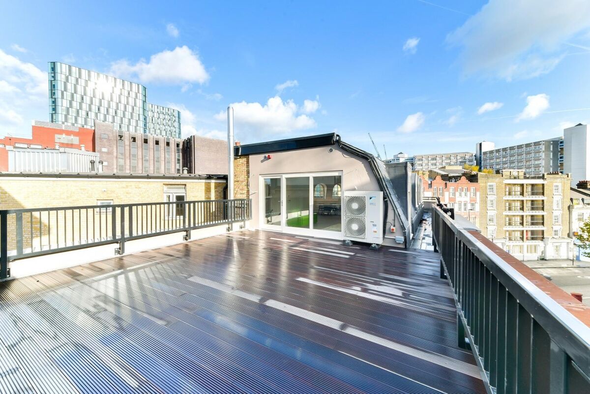 flat to rent in King¿s Cross Road, King¿s Cross, London, WC1X