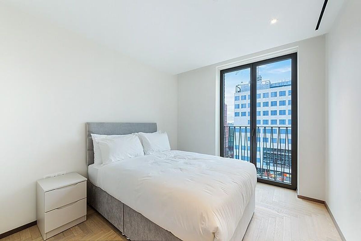 flat to rent in Fenman House, Lewis Cubitt Walk, Kings Cross, London